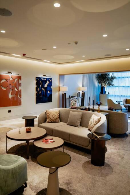 Serviced Luxurious 3+1 In Address Emaar Square Istambul Exterior foto