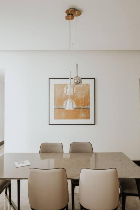 Serviced Luxurious 3+1 In Address Emaar Square Istambul Exterior foto
