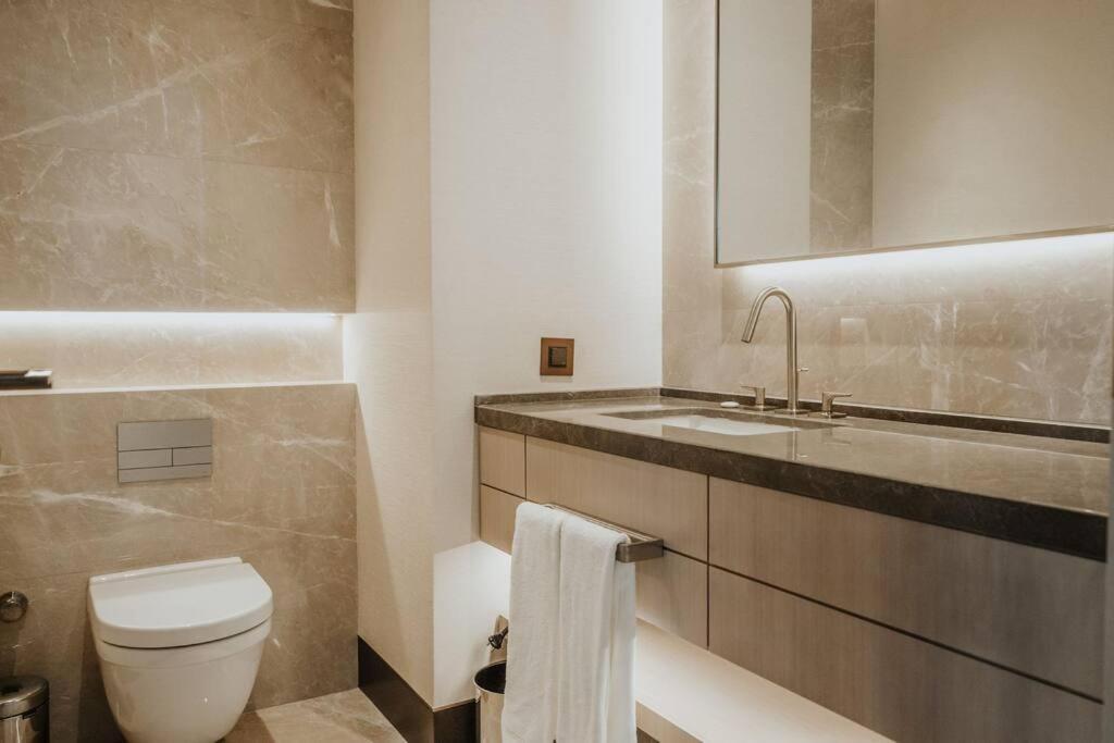 Serviced Luxurious 3+1 In Address Emaar Square Istambul Exterior foto