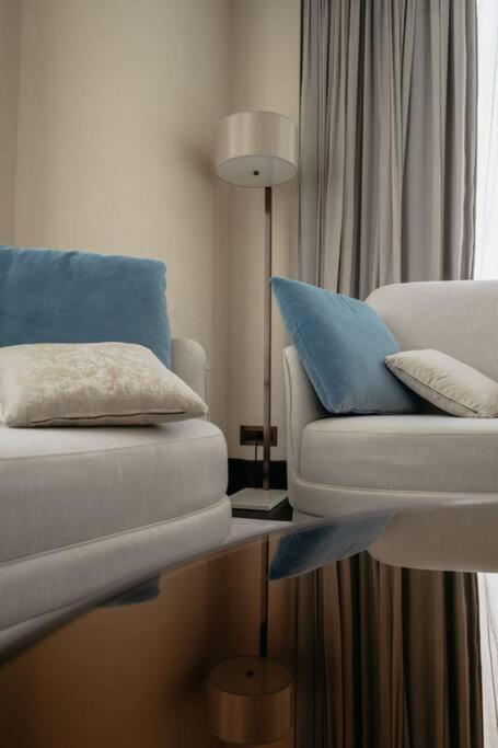Serviced Luxurious 3+1 In Address Emaar Square Istambul Exterior foto