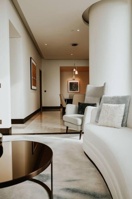 Serviced Luxurious 3+1 In Address Emaar Square Istambul Exterior foto
