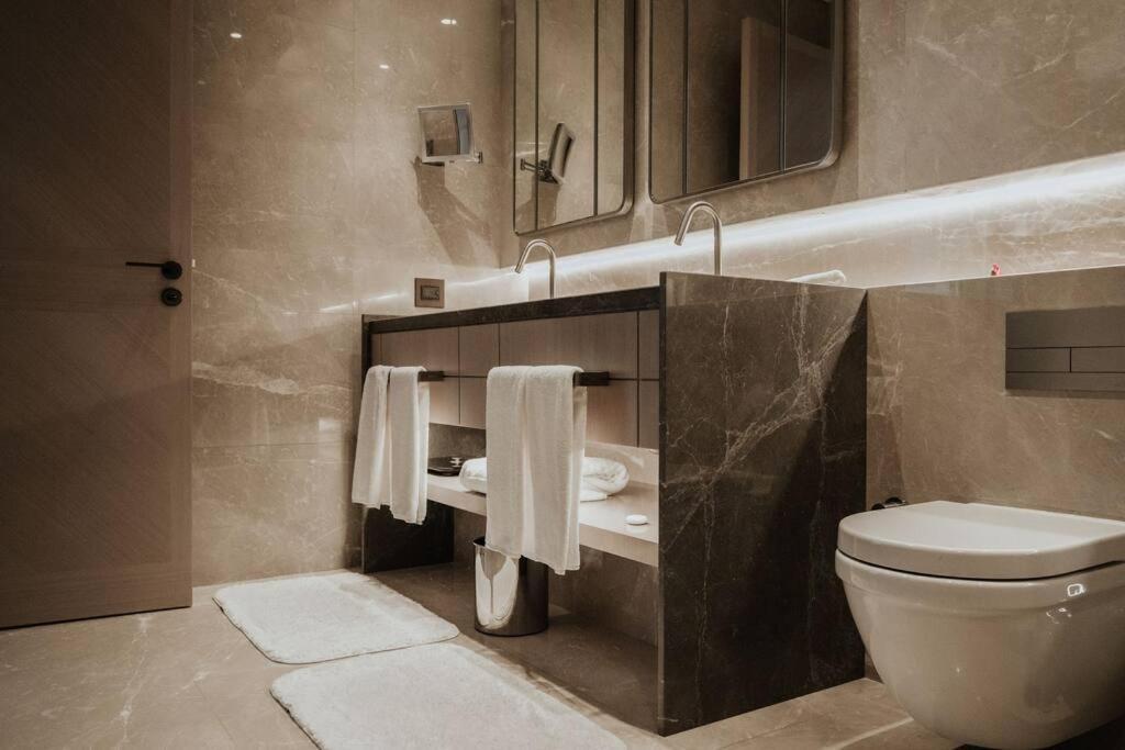Serviced Luxurious 3+1 In Address Emaar Square Istambul Exterior foto