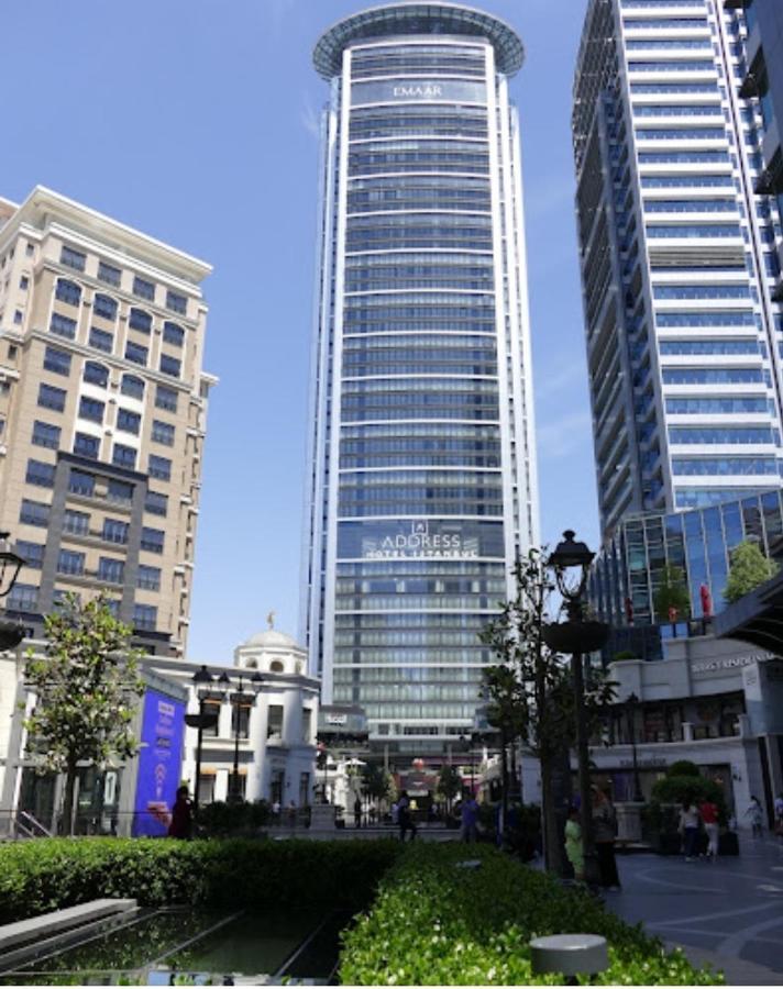 Serviced Luxurious 3+1 In Address Emaar Square Istambul Exterior foto