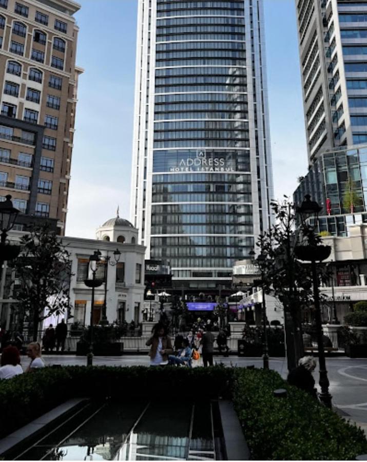 Serviced Luxurious 3+1 In Address Emaar Square Istambul Exterior foto